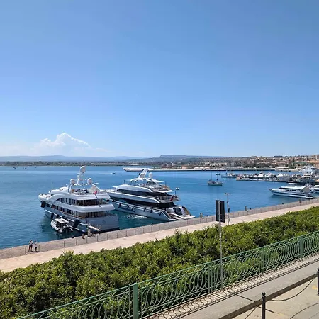 Apartment Sunseaview Ortigia *